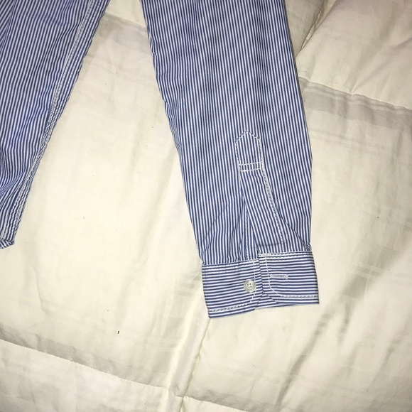 Tommy Hilfiger - Picture 4 of 4